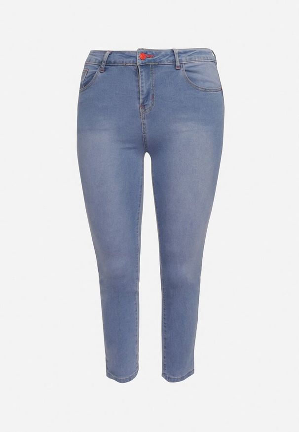 Born2be - Niebieskie Jeansy Skinny z Efektem Push-Up Nevellia. Okazja: na spacer. Kolor: niebieski. Wzór: aplikacja. Styl: elegancki