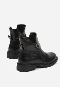Born2be - Czarne Asymetryczne Botki Zdobione Suwakiem i Wycięciami w Cholewce Balles. Okazja: na co dzień, na imprezę. Kolor: czarny. Materiał: jeans. Szerokość cholewki: normalna. Wzór: aplikacja. Obcas: na obcasie. Styl: elegancki, casual, klasyczny. Wysokość obcasa: średni