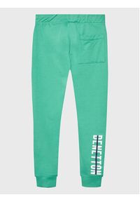 United Colors of Benetton - United Colors Of Benetton Spodnie dresowe 3BC1CF02M Zielony Regular Fit. Kolor: zielony. Materiał: bawełna, dresówka #2