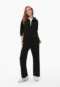 Volcano - Szerokie spodnie dresowe N-EVA. Materiał: dresówka. Długość: długie. Wzór: gładki #1