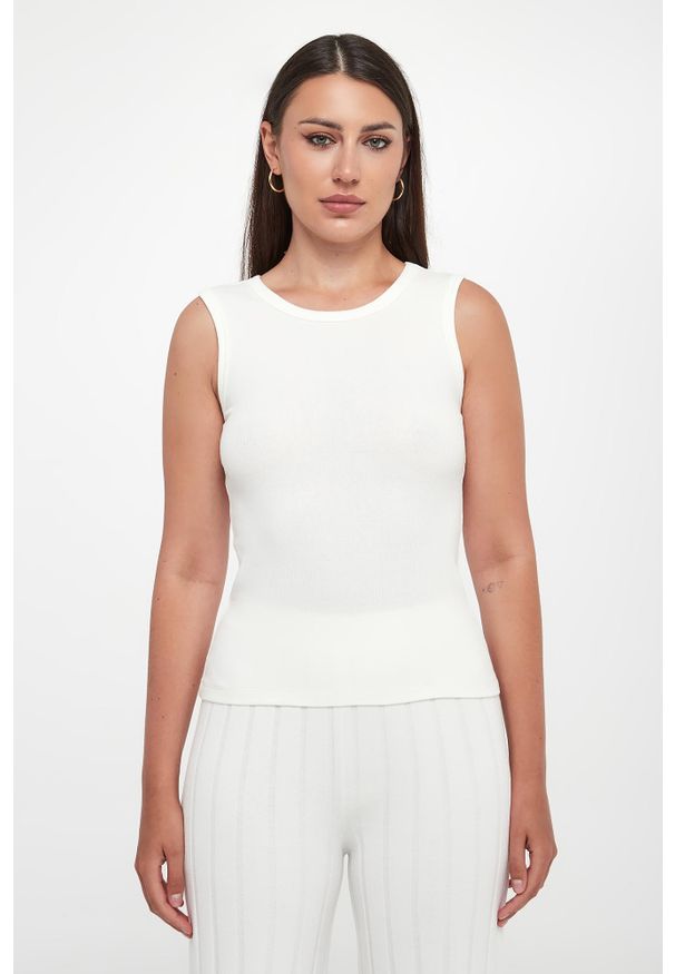 Top damski prążkowany Tondo MM. Materiał: prążkowany