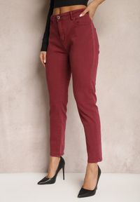 Renee - Bordowe Spodnie o Dopasowanym Fasonie z Elastycznej Bawełny Dillow. Okazja: do pracy. Kolor: czerwony. Materiał: bawełna. Styl: elegancki #4