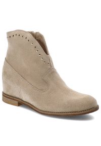 Beżowe Botki Kowbojskie Armodo Modne Buty Damskie. Okazja: na co dzień. Kolor: beżowy. Materiał: skóra. Styl: casual, elegancki