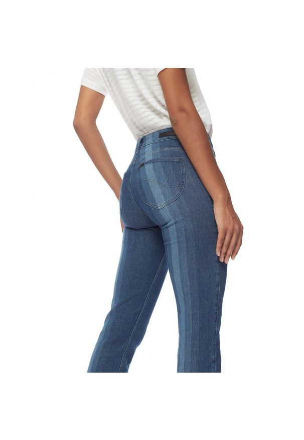 Lee - SPODNIE DAMSKIE LEE ELLY CROPPED RAW HEM LASER STRIPE L31QQYYV 112107233