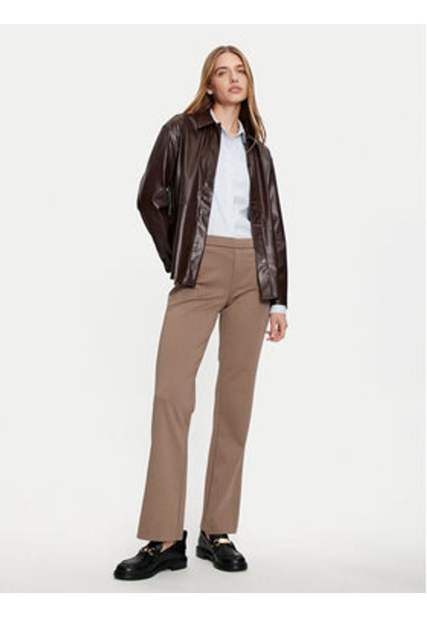 Fransa Spodnie materiałowe 20613528 Brązowy Regular Fit. Kolor: brązowy. Materiał: syntetyk