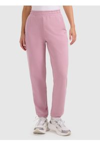 4f - 4F Spodnie dresowe joggery damskie - różowe XL. Kolor: różowy. Materiał: dresówka