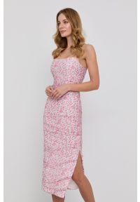 BARDOT - Bardot - Sukienka. Kolor: różowy. Materiał: tkanina. Długość rękawa: na ramiączkach. Typ sukienki: dopasowane. Długość: midi #3