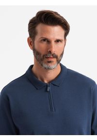 Ombre Clothing - Longsleeve polo męski z zapinanym na zamek kołnierzykiem – granatowy V7 OM-POLS-0130 - XXL. Typ kołnierza: polo. Kolor: niebieski. Materiał: bawełna, skóra, dzianina, materiał. Długość rękawa: długi rękaw. Wzór: aplikacja. Styl: sportowy, elegancki #6