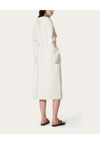 VALENTINO - Biały wełniany płaszcz Compact. Kolor: biały. Materiał: wełna