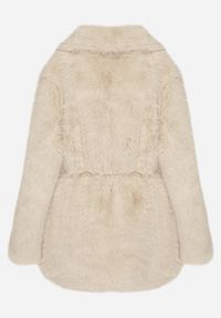 Born2be - Beżowa Kurtka Futerko o Prostym Kroju z Cienkim Wiązanym Paskiem Casatte. Okazja: do pracy, na spotkanie biznesowe. Typ kołnierza: golf. Kolor: beżowy. Materiał: futro. Wzór: aplikacja. Styl: biznesowy #7