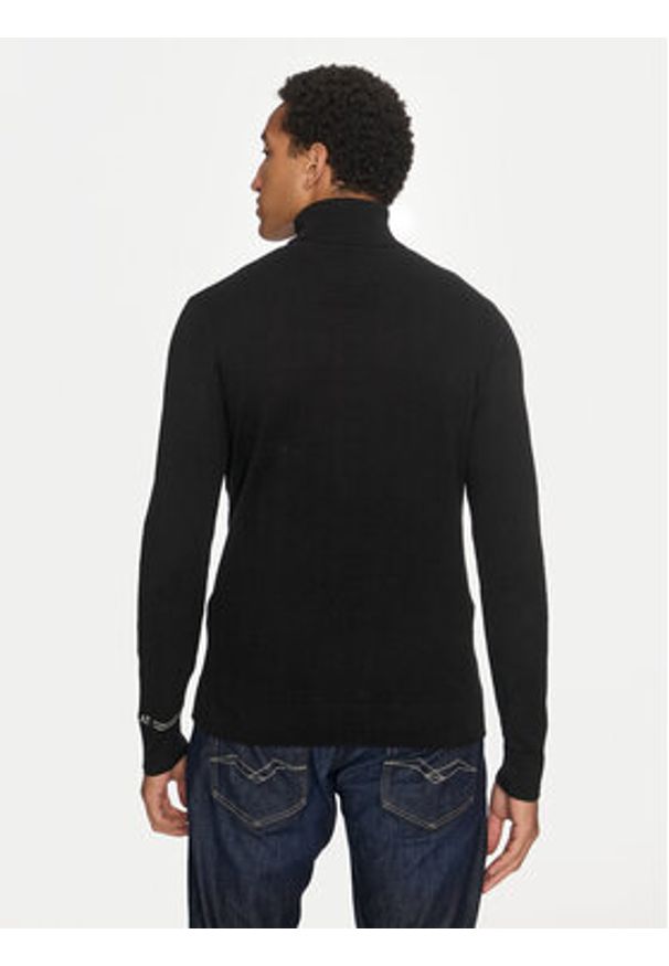 Replay Golf UK4455.000.G23138 Czarny Regular Fit. Typ kołnierza: golf. Kolor: czarny. Materiał: bawełna