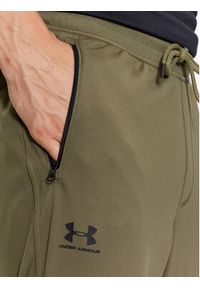 Under Armour Spodnie dresowe Sportstyle Tricot Jogger 1290261 Khaki Loose Fit. Kolor: brązowy. Materiał: syntetyk #3