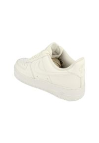 Buty sportowe męskie Nike Air Force 1 '07 Low. Kolor: biały. Model: Nike Air Force. Sport: turystyka piesza