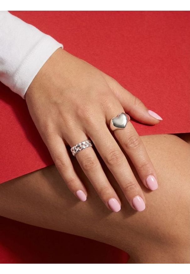 Sinsay - Pierścionki z motywem serca 2 pack - srebrny. Materiał: srebrne. Kolor: srebrny