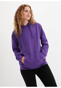 bonprix - Bluza z kapturem basic. Typ kołnierza: kaptur. Kolor: fioletowy. Styl: sportowy #1