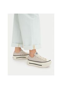 Trampki Converse. Kolor: beżowy. Obcas: na platformie #1