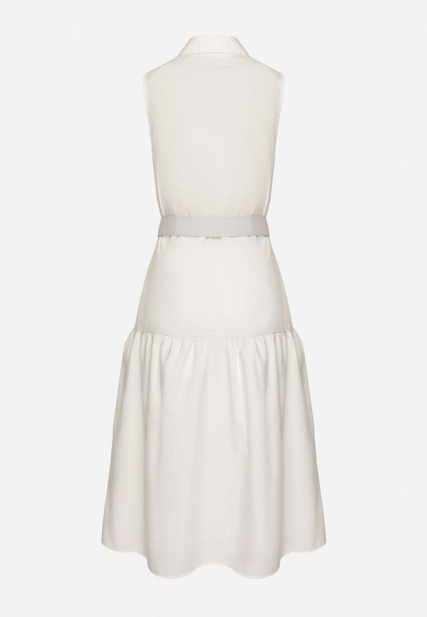 Born2be - Biała Koszulowa Sukienka z Ozdobnym Haftem i Paskiem Mallivena. Okazja: na co dzień. Typ kołnierza: kołnierzyk klasyczny. Kolor: biały. Materiał: poliester, jeans, bawełna, materiał. Wzór: haft. Typ sukienki: koszulowe. Styl: casual, klasyczny