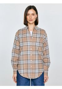 Big-Star - Koszula damska flanelowa w kratę beżowa Notina 801. Okazja: na co dzień. Typ kołnierza: kołnierzyk klasyczny. Kolor: beżowy. Materiał: tkanina. Wzór: kratka. Styl: klasyczny, casual #1