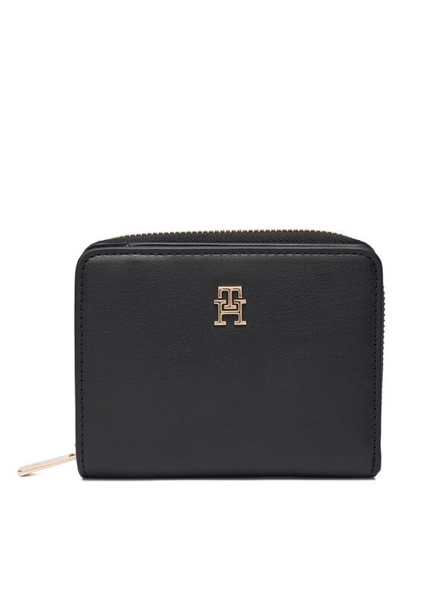 TOMMY HILFIGER - Tommy Hilfiger Mały Portfel Damski Th Icon Med Za Flap AW0AW17742 Czarny. Kolor: czarny. Materiał: skóra