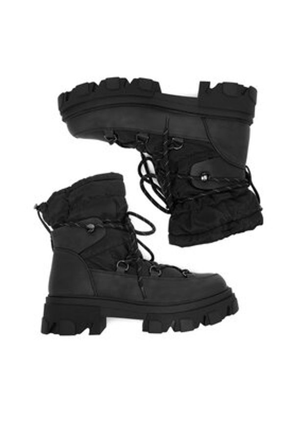 DeeZee Śniegowce 13107-23 Czarny. Kolor: czarny. Materiał: materiał