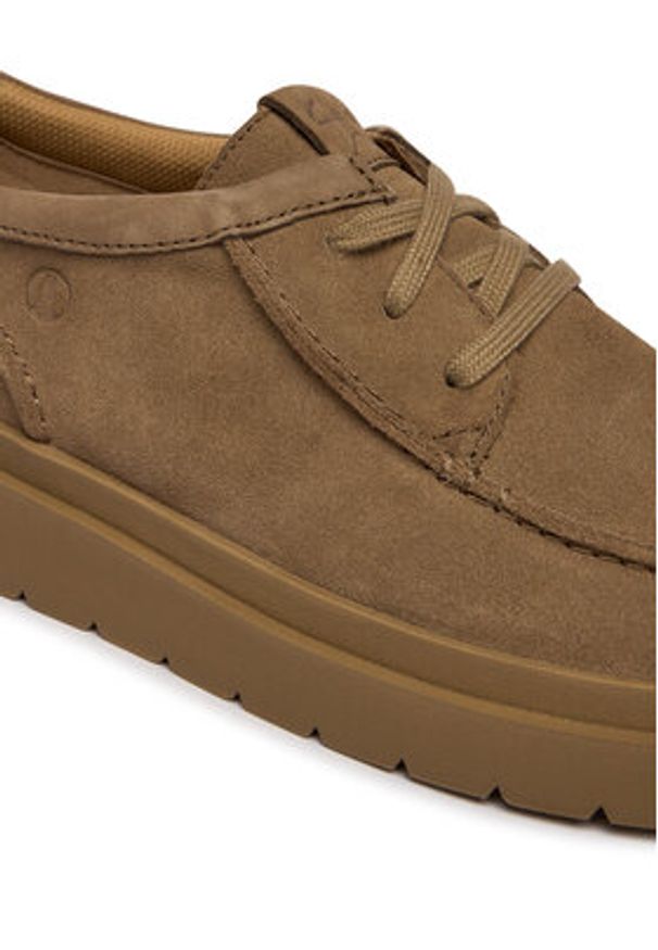 Clarks Półbuty Polden Moc 26186452 Beżowy. Kolor: beżowy. Materiał: skóra, zamsz
