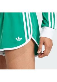 Adidas - adidas Szorty sportowe 3-Stripes Sprinter KD3717 Zielony Regular Fit. Kolor: zielony. Materiał: syntetyk #2