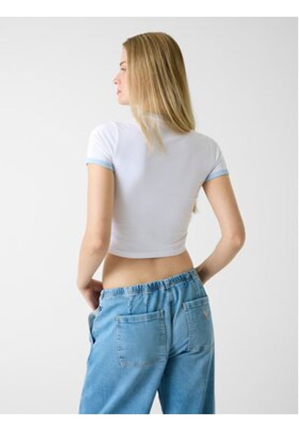 Guess Jeans T-Shirt W6RI16 J1314 Biały Regular Fit. Kolor: biały. Materiał: bawełna