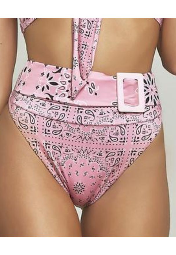 EMPRESS BRASIL - Dół od bikini Cherie Pink. Stan: podwyższony. Kolor: różowy, wielokolorowy, fioletowy. Materiał: materiał. Wzór: nadruk