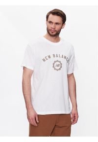 New Balance T-Shirt Sport Seasonal Graphic MT31904 Biały Relaxed Fit. Kolor: biały. Materiał: bawełna. Styl: sportowy