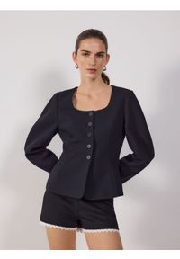 Reserved - Szorty z ozdobną wstawką - czarny. Kolor: czarny. Materiał: tkanina, wiskoza #1