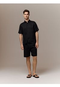 Reserved - Lniana koszula regular fit - czarny. Kolor: czarny. Materiał: len