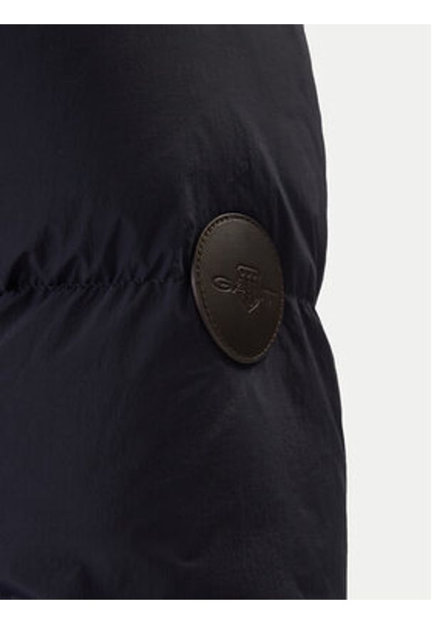 GANT - Gant Kurtka puchowa 7006568 Granatowy Regular Fit. Kolor: niebieski. Materiał: syntetyk