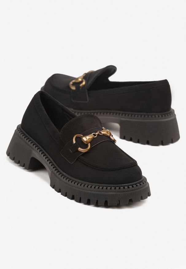 Born2be - Czarne Mokasyny z Metaliczną Klamrą Tenelsse. Okazja: na co dzień. Zapięcie: klamry. Kolor: czarny. Materiał: jeans. Styl: casual, elegancki