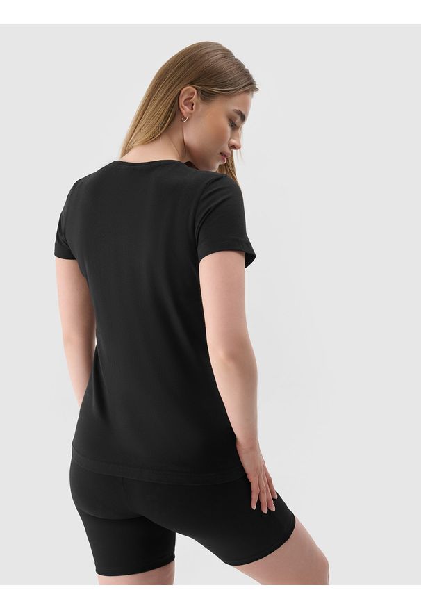 4f - 4F T-shirt slim z nadrukiem damski - czarny S. Okazja: na co dzień. Kolor: czarny. Materiał: materiał, dzianina, jersey. Wzór: nadruk. Styl: sportowy, klasyczny, casual