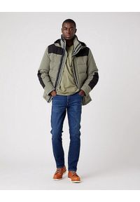 Wrangler - WRANGLER TEXAS SLIM MĘSKIE SPODNIE JEANSOWE BLUE NUN W12SU825I 112320083
