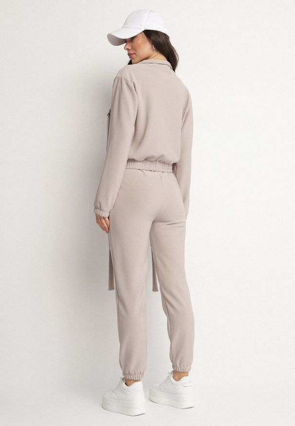 Born2be - Beżowy Komplet Dresowy Bluza Rozpinana i Spodnie Slim w Stylu Utility Telavienna. Kolor: beżowy. Materiał: dresówka