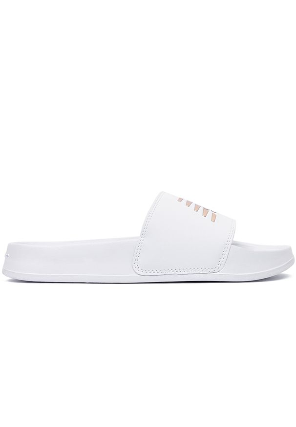 Klapki damskie New Balance SWM200J3 – białe. Okazja: na co dzień. Kolor: biały. Wzór: aplikacja, gładki. Sezon: lato. Styl: casual, sportowy