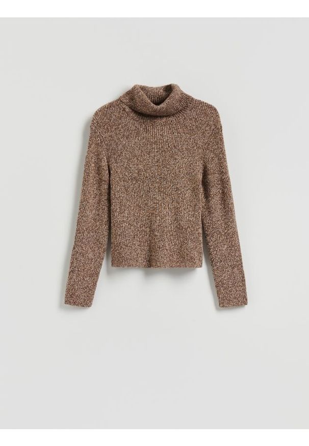 Reserved - Sweter z golfem - brązowy. Typ kołnierza: golf. Kolor: brązowy. Materiał: wełna, dzianina