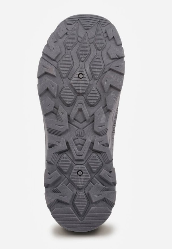 Born2be - Szare Wsuwane Buty Sportowe Sneakersy z Siateczki z Elastycznymi Wstawkami Aerero. Okazja: na spacer, na co dzień, na spotkanie biznesowe. Zapięcie: bez zapięcia. Kolor: szary. Materiał: jeans. Sport: turystyka piesza