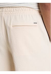 Guess Szorty sportowe M6GD16 K3088 Écru Regular Fit. Materiał: bawełna. Styl: sportowy #5