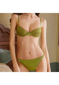 Intica - Komplet bielizny koronkowej z eleganckimi detalami Ambika. Kolor: zielony. Materiał: koronka #1