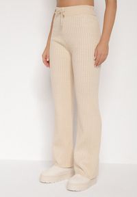 Born2be - Jasnobeżowy Komplet Dzianinowy z Bawełną Spodnie Kamizelka i Długi Kardigan Meviravia. Kolor: beżowy. Materiał: bawełna, dzianina #3