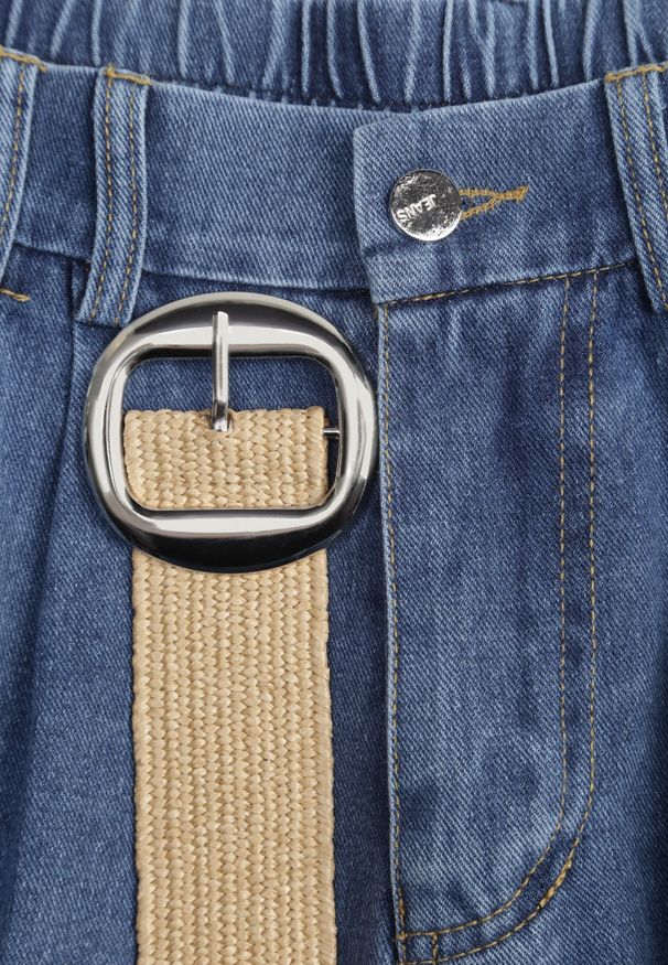 Renee - Granatowe Szorty Jeansowe High Waist z Bawełny z Elastycznym Paskiem Tinreia. Okazja: na co dzień. Stan: podwyższony. Kolor: niebieski. Materiał: bawełna, jeans. Długość: krótkie. Sezon: lato. Styl: casual