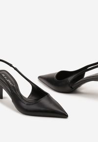 Renee - Czarne Wsuwane Sandały Sling-Back na Kaczuszce ze Szpiczastym Noskiem Oxena. Okazja: na co dzień. Nosek buta: szpiczasty. Zapięcie: bez zapięcia. Kolor: czarny. Materiał: jeans. Obcas: na szpilce. Styl: casual, elegancki, wizytowy. Wysokość obcasa: średni #3
