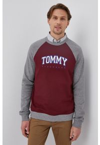 TOMMY HILFIGER - Tommy Hilfiger Bluza bawełniana męska kolor bordowy z nadrukiem. Okazja: na co dzień. Kolor: czerwony. Materiał: bawełna. Wzór: nadruk. Styl: casual