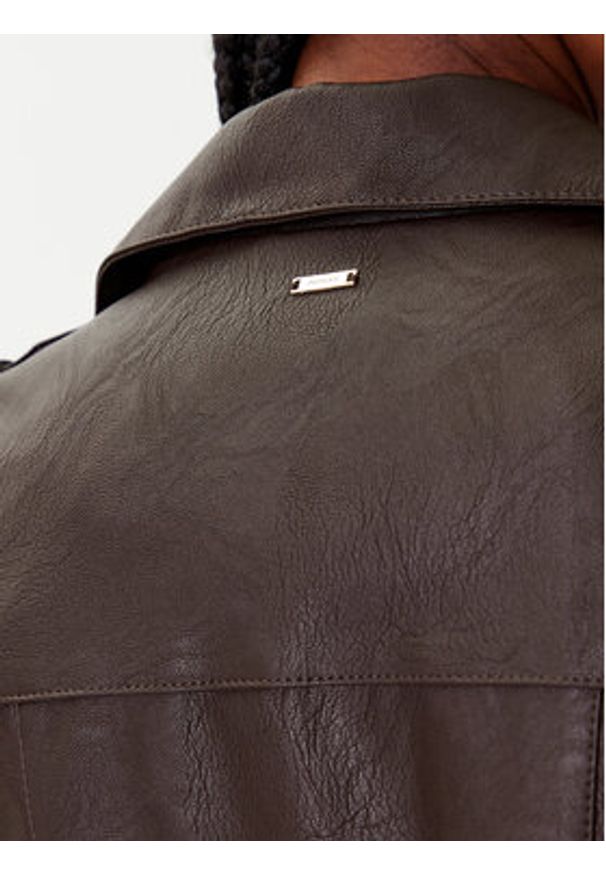 Morgan Kurtka z imitacji skóry 202-GRAMMO.N Brązowy Regular Fit. Kolor: brązowy. Materiał: skóra