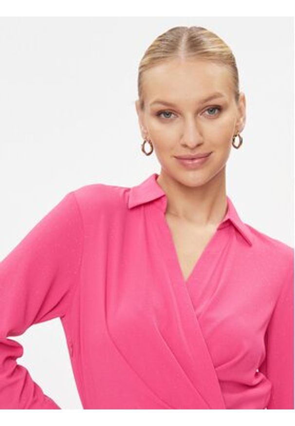 JDY Sukienka codzienna 15313028 Różowy Regular Fit. Okazja: na co dzień. Kolor: różowy. Materiał: syntetyk. Typ sukienki: proste. Styl: casual