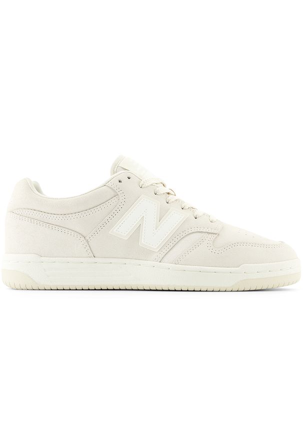 Buty unisex New Balance BB480LDS – beżowe. Okazja: na co dzień. Kolor: beżowy. Materiał: syntetyk, zamsz, dresówka, materiał. Szerokość cholewki: normalna. Sport: turystyka piesza
