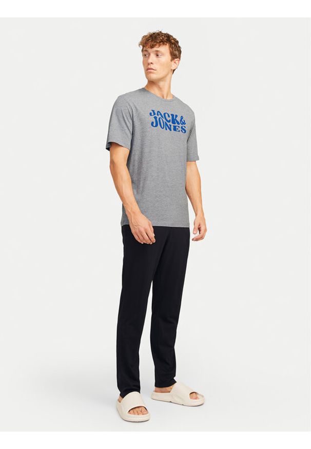 Jack & Jones - Jack&Jones Piżama Elton 12266998 Szary Standard Fit. Kolor: szary. Materiał: bawełna