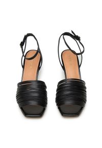 Wittchen - Damskie sandały skórzane z paseczkami na szpilce czarne. Okazja: na imprezę, na co dzień. Zapięcie: pasek. Kolor: czarny. Materiał: skóra. Wzór: aplikacja. Sezon: lato. Obcas: na szpilce. Styl: klasyczny, casual, elegancki, wizytowy #2